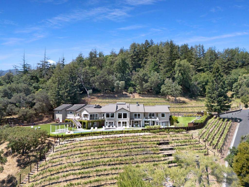 Woodside, CA 94062,25 Oakhill DR