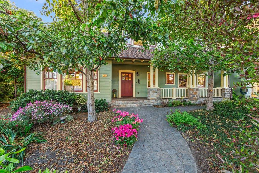 385 Miramar DR, Half Moon Bay, CA 94019