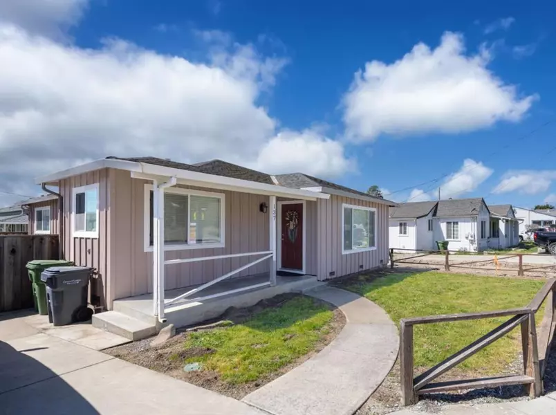 137 Calabasas RD, Watsonville, CA 95076