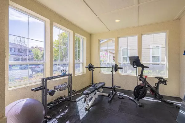 Marina, CA 93933,13713 Sherman BLVD