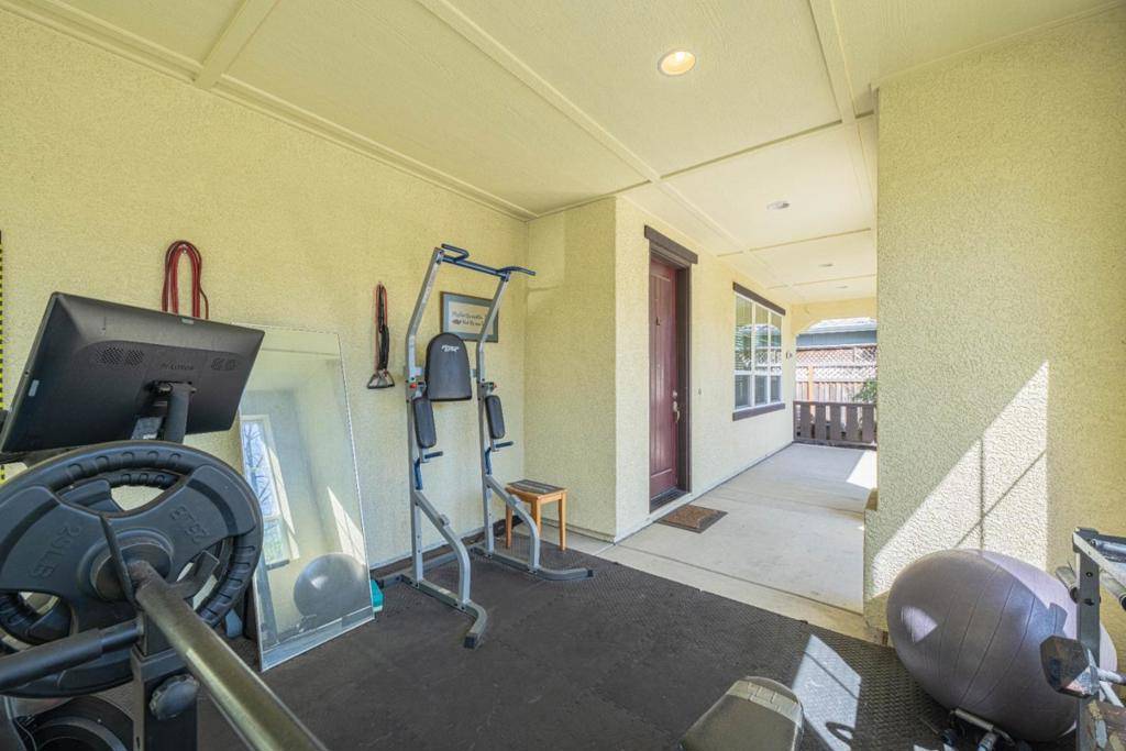 Marina, CA 93933,13713 Sherman BLVD