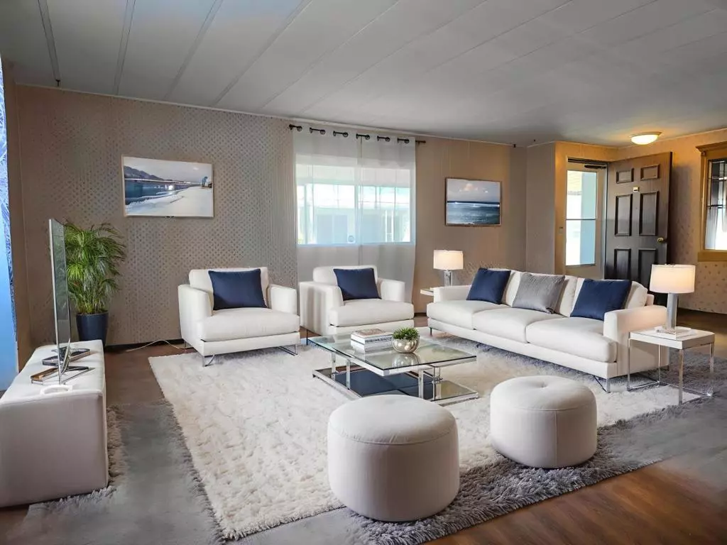 Salinas, CA 93905,150 Kern ST