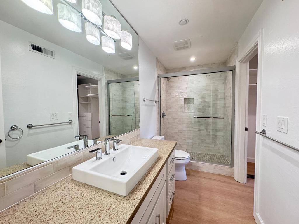 Los Altos, CA 94022,101 2nd ST #5