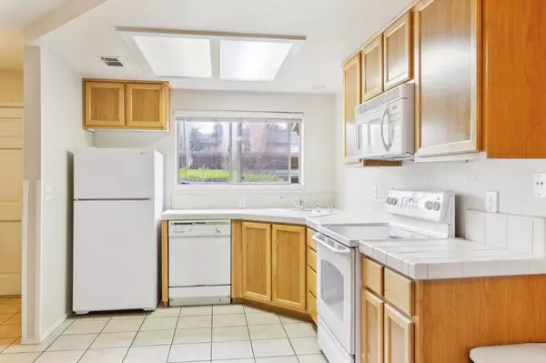 565 Lincoln AVE #C, Modesto, CA 95354