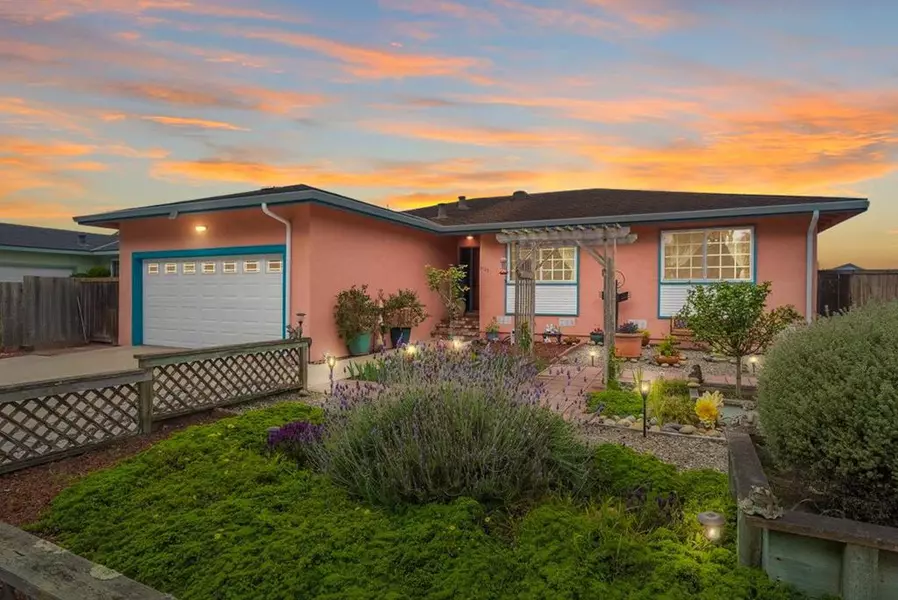 3127 Lake DR, Marina, CA 93933