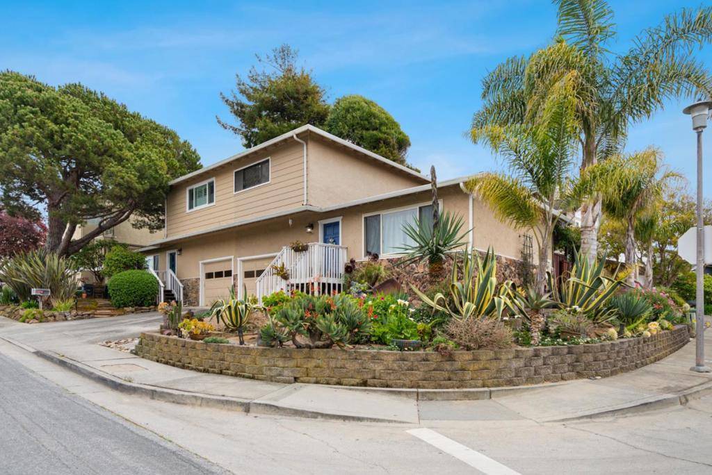 Aptos, CA 95003,1540 Seascape BLVD