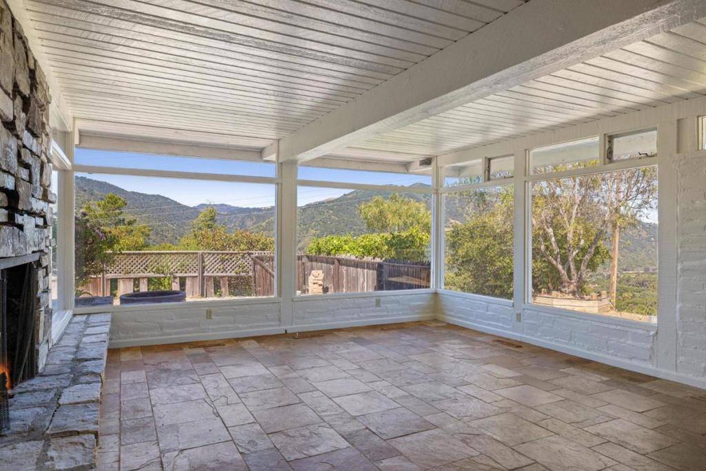 Carmel Valley, CA 93924,365 Country Club DR