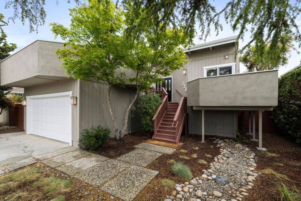 Aptos, CA 95003,230 Via Novella
