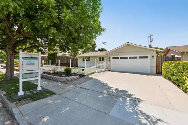 San Jose, CA 95124,1684 Zinnia LN