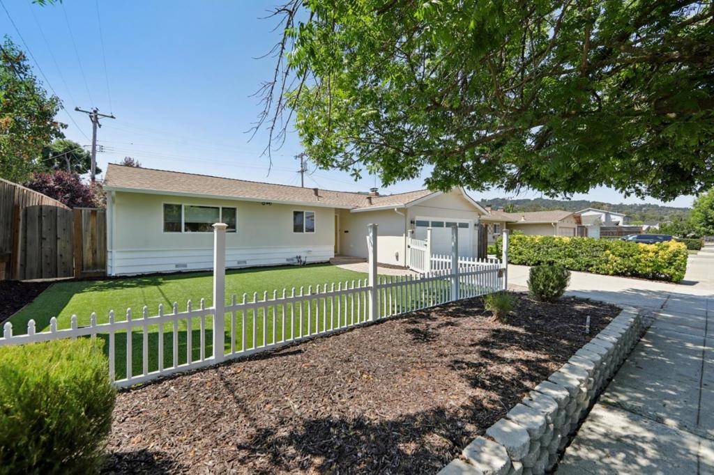 San Jose, CA 95124,1684 Zinnia LN