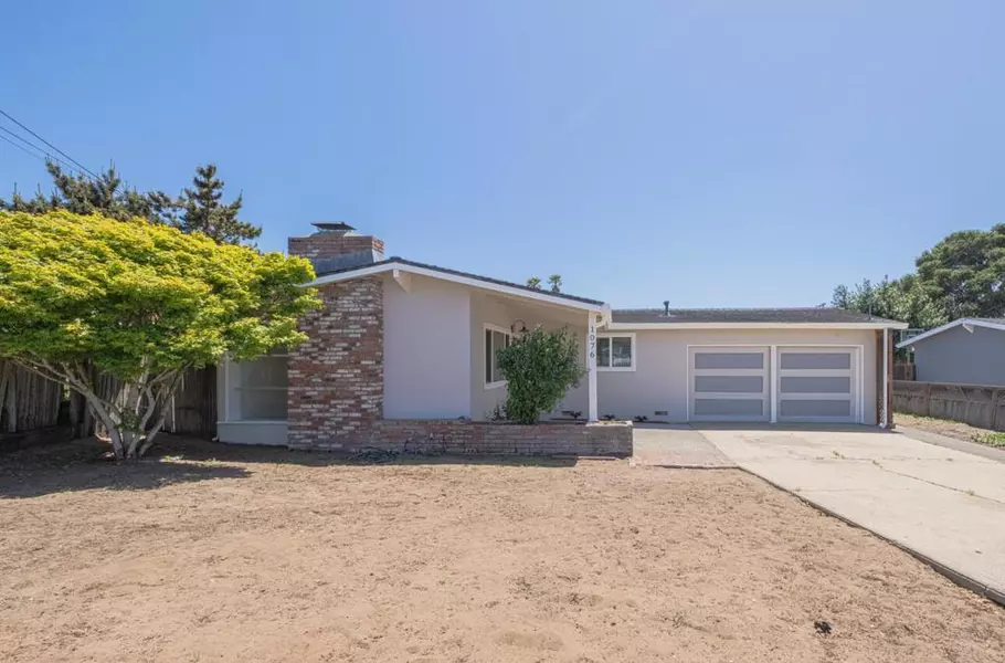 1076 Rousch AVE, Seaside, CA 93955
