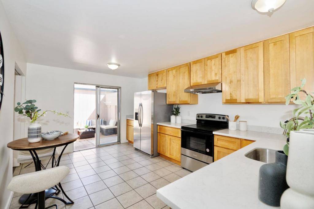 Union City, CA 94587,4210 Comet CIR