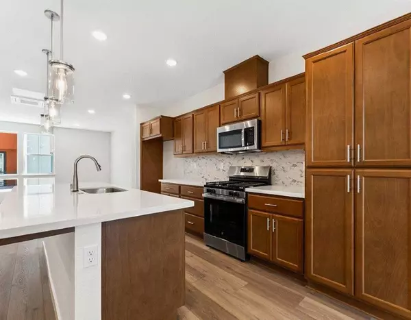 San Jose, CA 95119,6689 Optimum LOOP