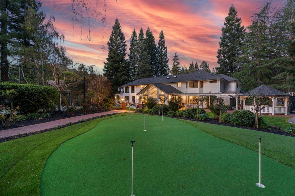 Los Altos Hills, CA 94022,11991 Murietta LN