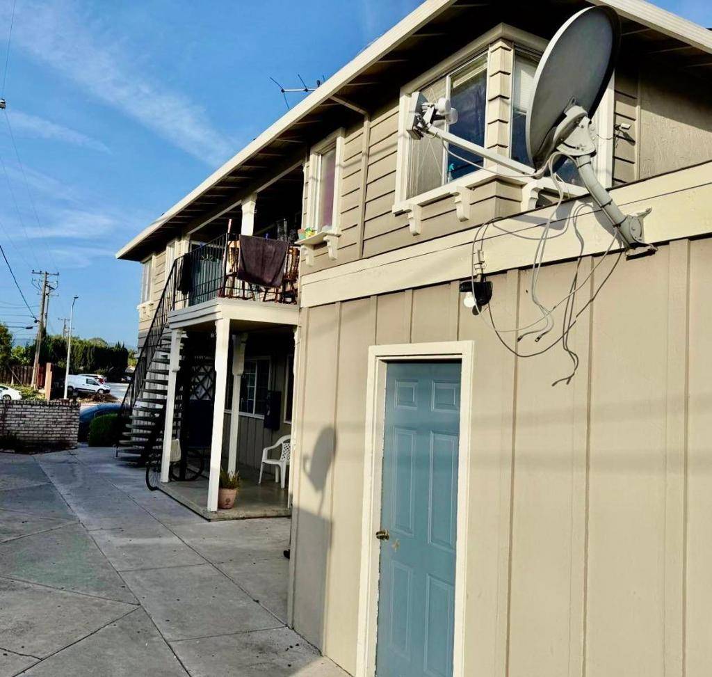 Santa Clara, CA 95050,2335 Monroe ST