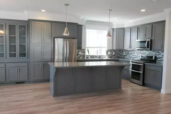 Mountain View, CA 94041,325 Sylvan AVE
