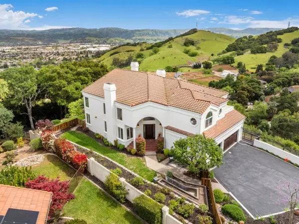 Morgan Hill, CA 95037,1566 Llagas RD