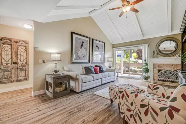 San Jose, CA 95135,6094 Montgomery CT