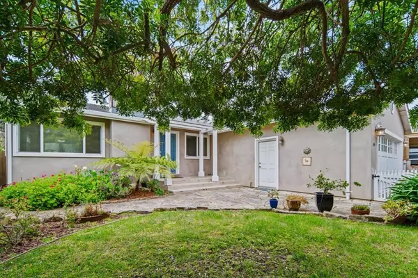 1109 McClellan AVE, Monterey, CA 93940