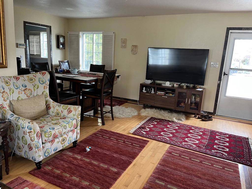 Menlo Park, CA 94025,684 Roble AVE