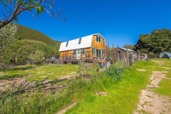 42001 Carmel Valley RD, Greenfield, CA 93927