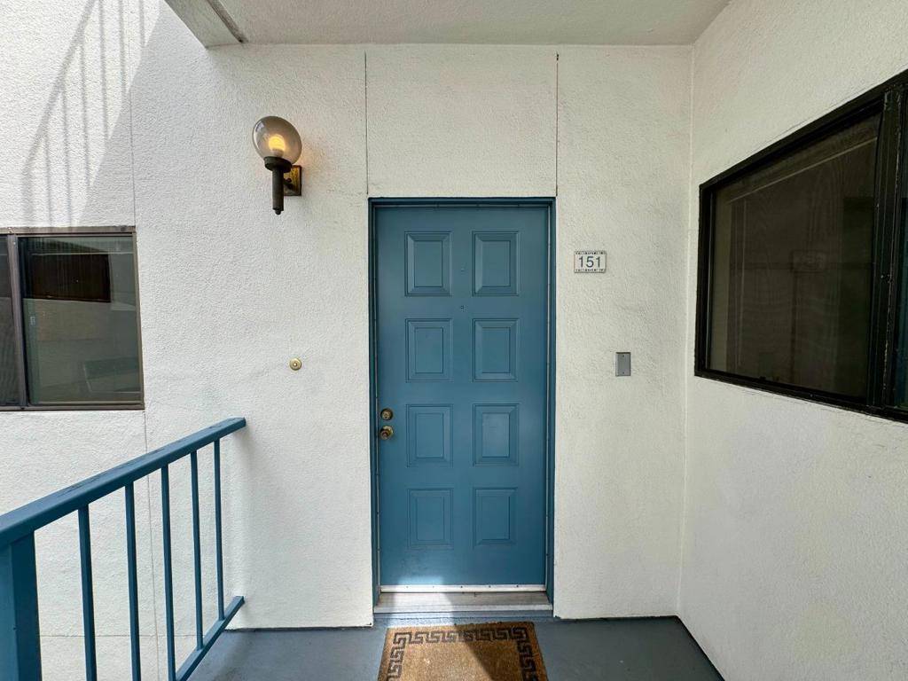 San Jose, CA 95129,4685 Albany CIR #151