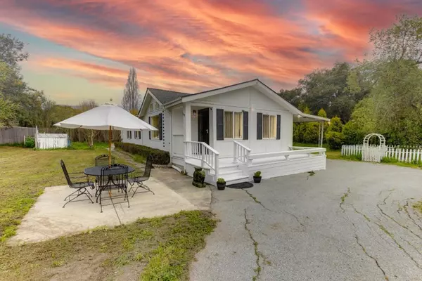 Salinas, CA 93907,9345 Prunedale South RD