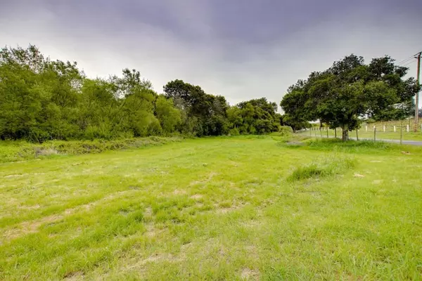 Salinas, CA 93907,9345 Prunedale South RD