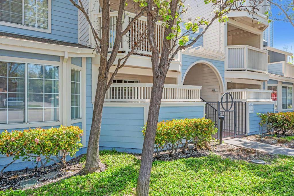 Sunnyvale, CA 94085,601 Arcadia TER #103