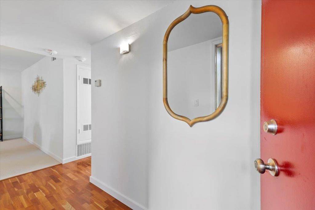 Mountain View, CA 94040,255 S Rengstorff AVE #99