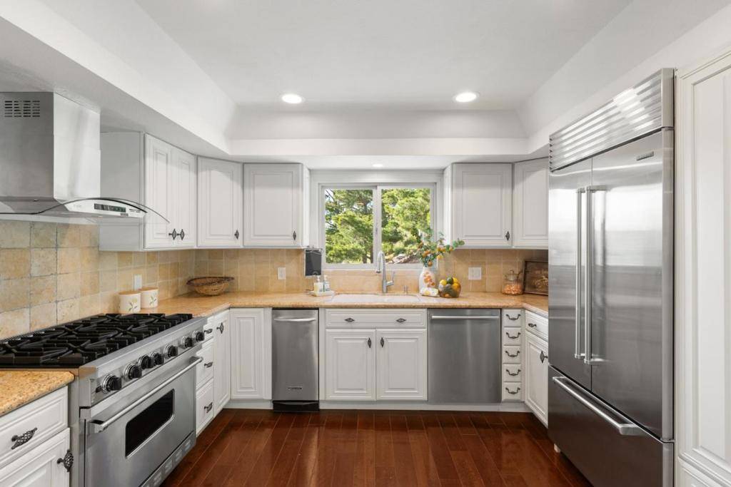 Carmel Valley, CA 93924,31475 Via Las Rosas