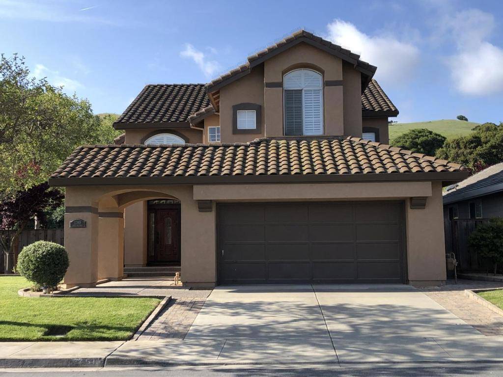 17588 River Run RD, Salinas, CA 93908
