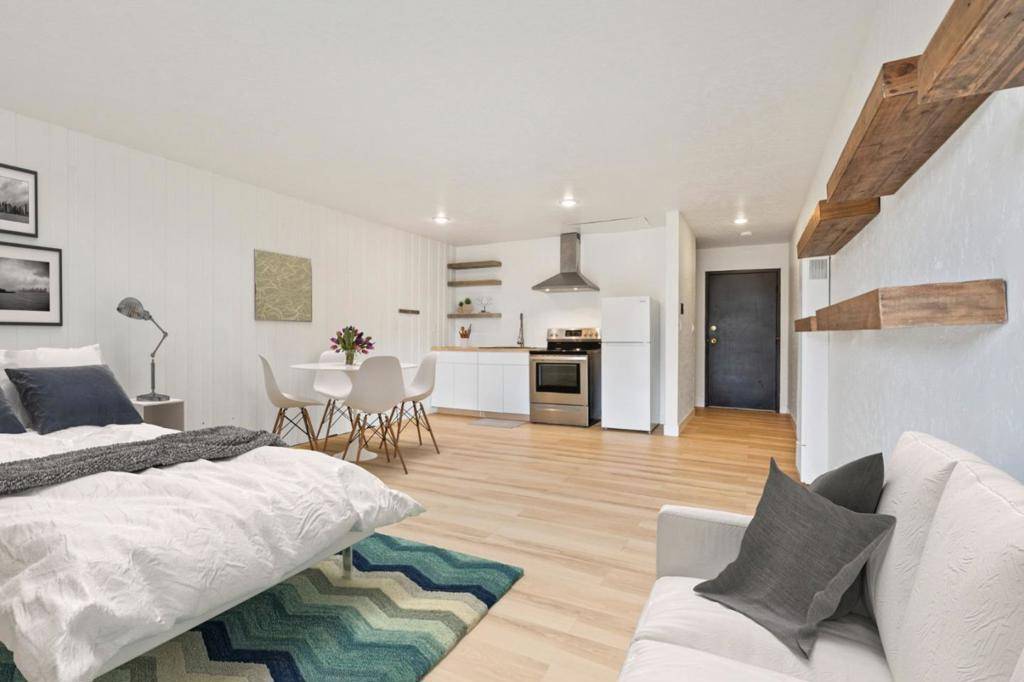 San Francisco, CA 94131,55 Red Rock WAY #1100
