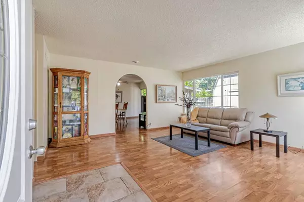 San Jose, CA 95119,263 Vineyard DR