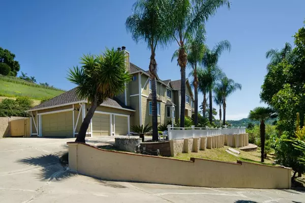 San Jose, CA 95120,7790 Lost View RD