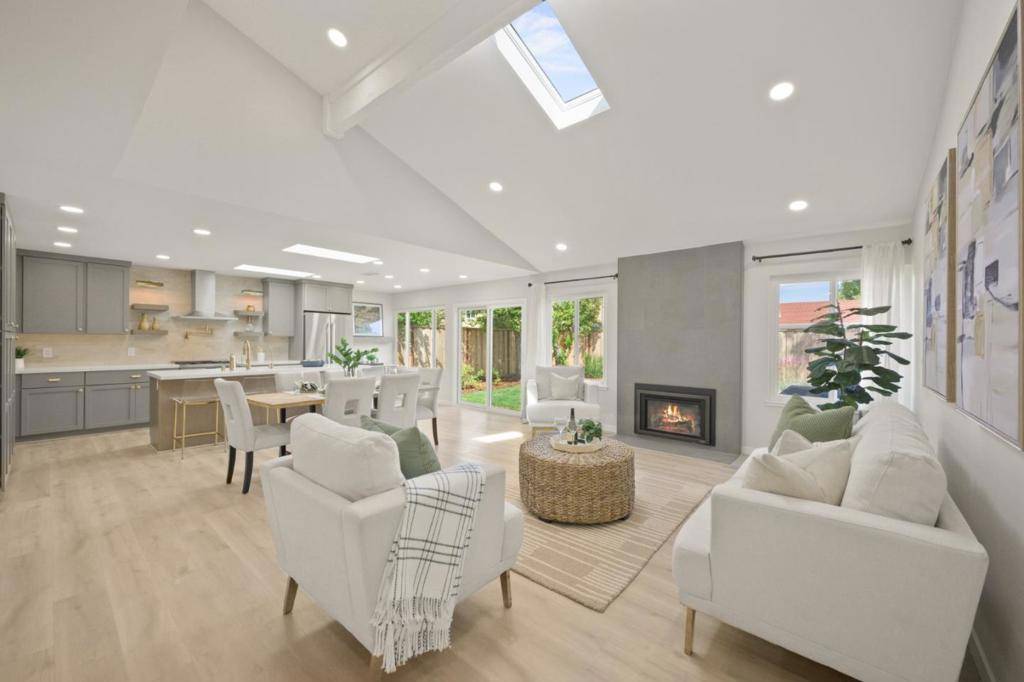 1301 Crossgates LN, San Jose, CA 95120
