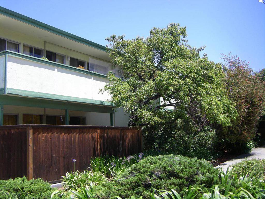 565 Norfolk #5, San Mateo, CA 94401