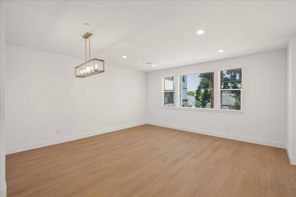 Sunnyvale, CA 94086,224 Carroll ST #5