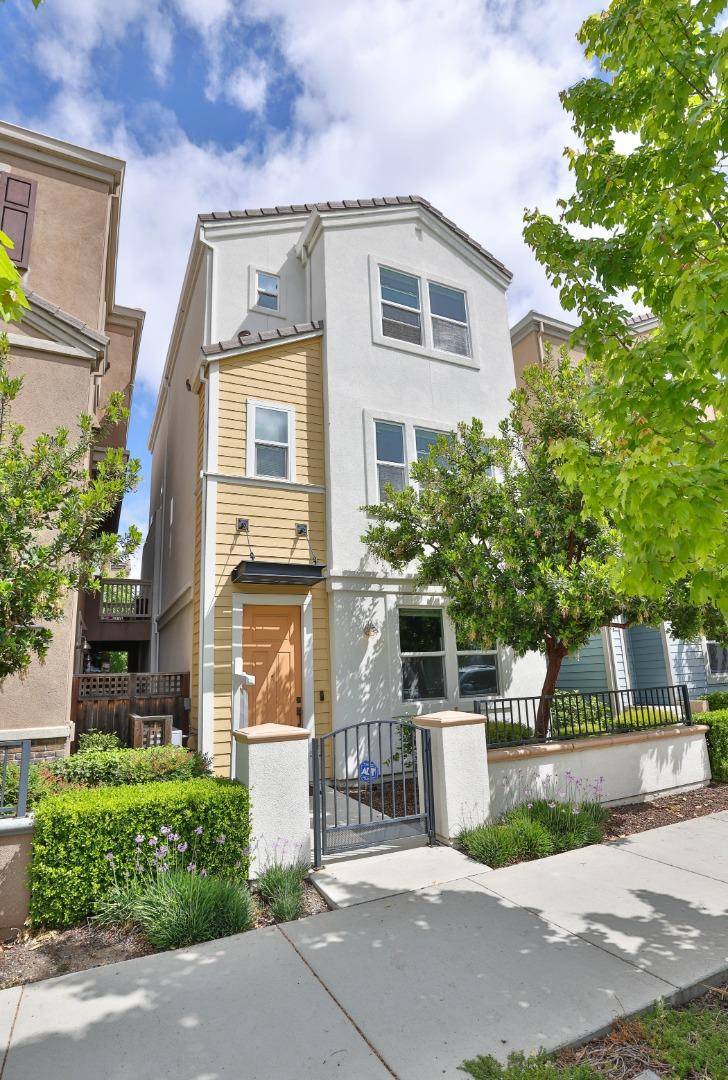825 Garden ST, Milpitas, CA 95035