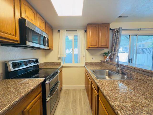Hayward, CA 94544,631 Foster CT #3