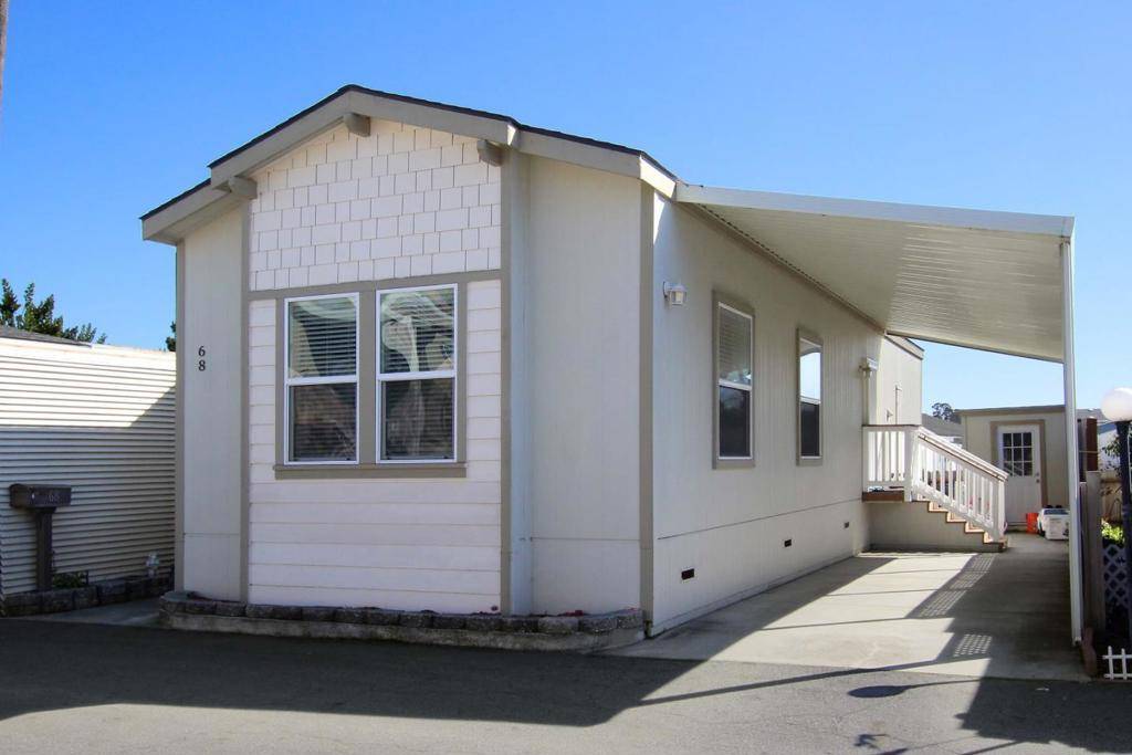 Capitola, CA 95010,930 Rosedale AVE
