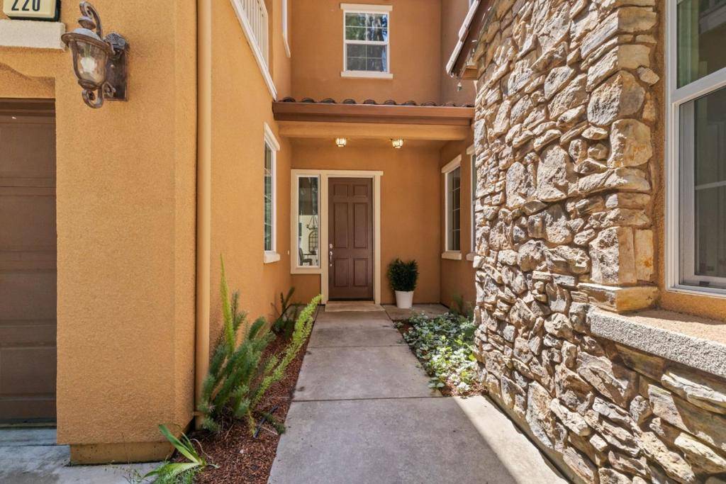 Boulder Creek, CA 95006,220 Hillary