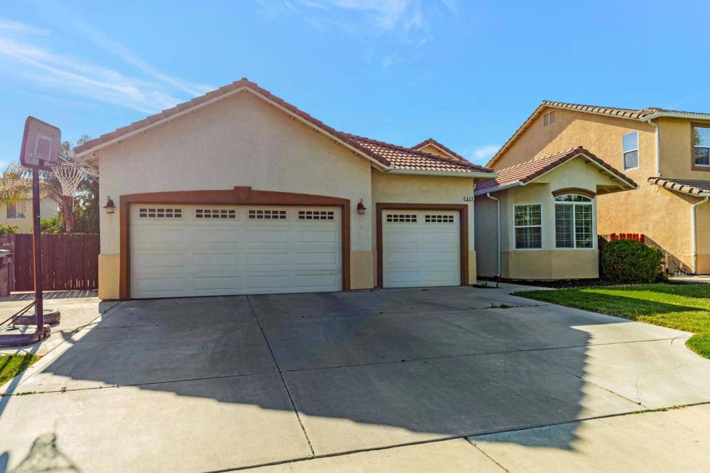 Kerman, CA 93630,839 S Susan AVE