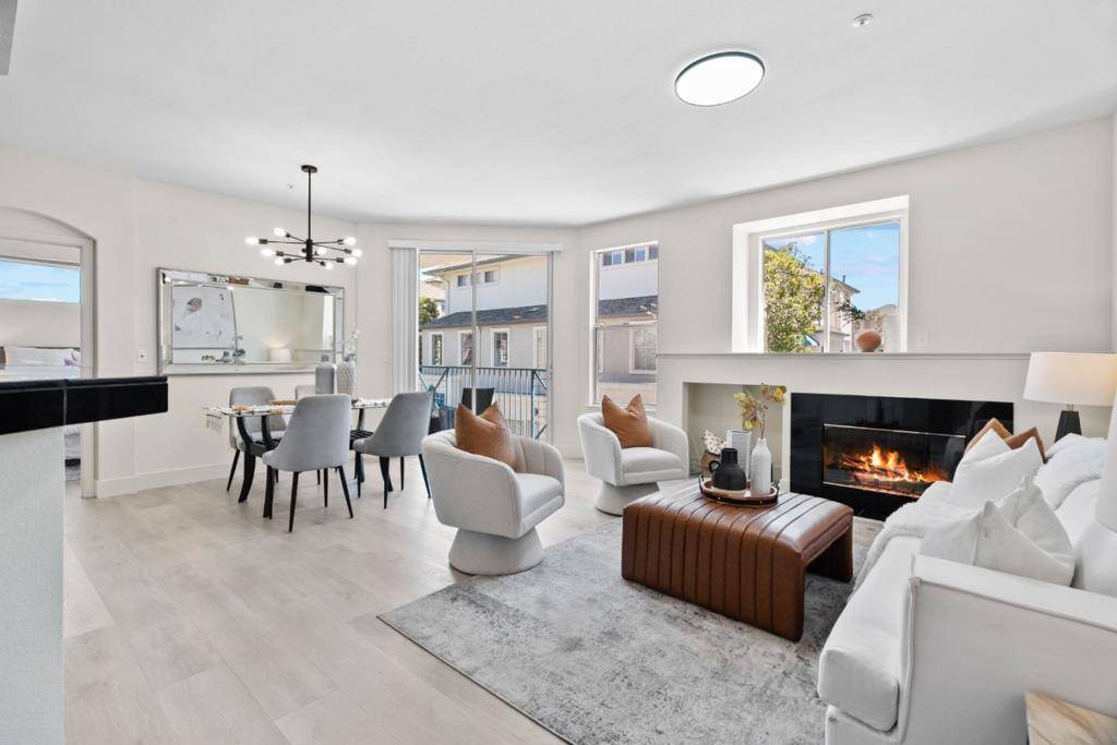 700 Baltic CIR #728, Redwood City, CA 94065