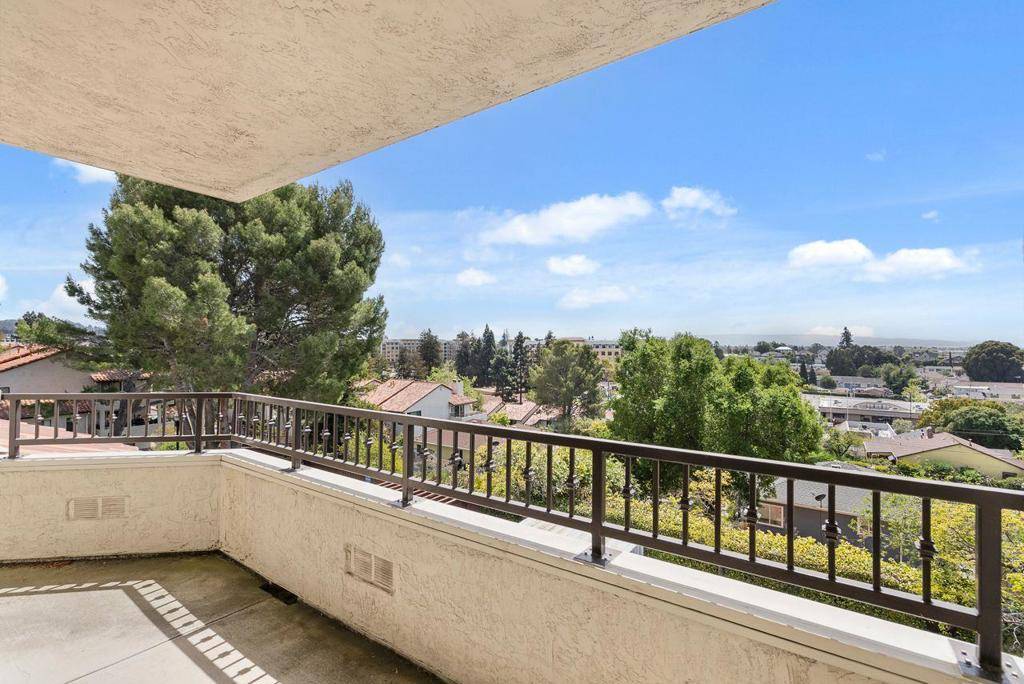 22012 Sevilla RD #109, Hayward, CA 94541