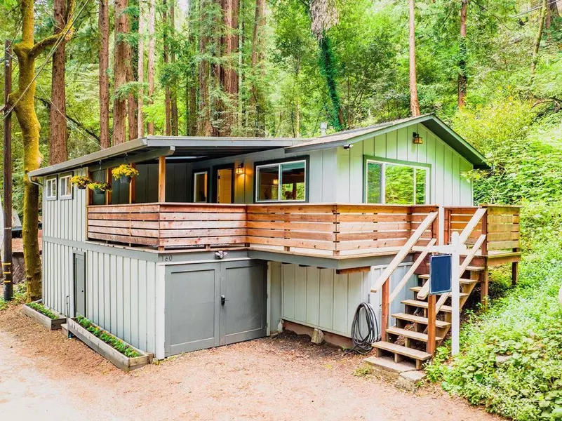 160 Woodland DR, Ben Lomond, CA 95005