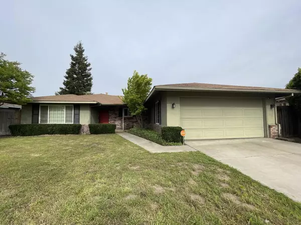 3808 Longbridge DR, Modesto, CA 95356