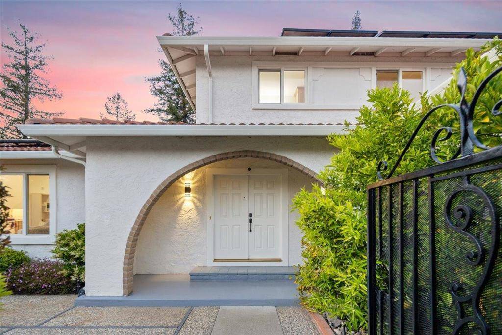 Cupertino, CA 95014,21547 Rosario AVE