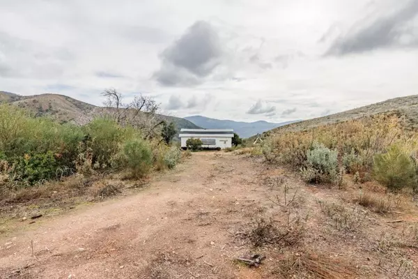 Midpines, CA 95345,8171 Feliciana Mtn RD