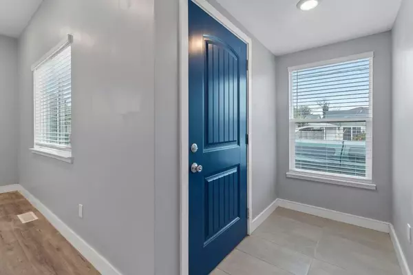 Salinas, CA 93901,207 E San Luis ST